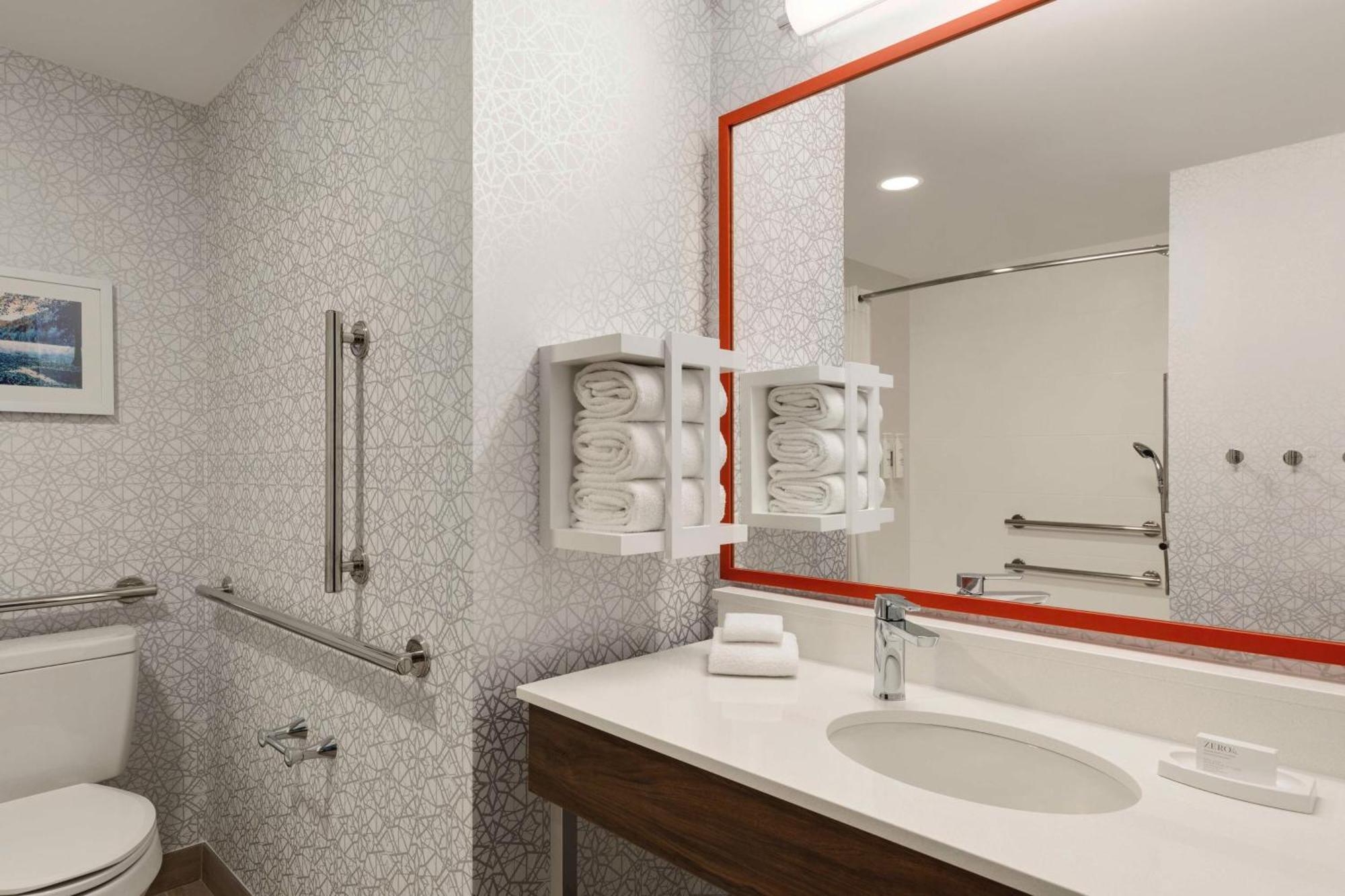 Hampton Inn Waynesboro/Stuarts Draft Fishersville Екстериор снимка
