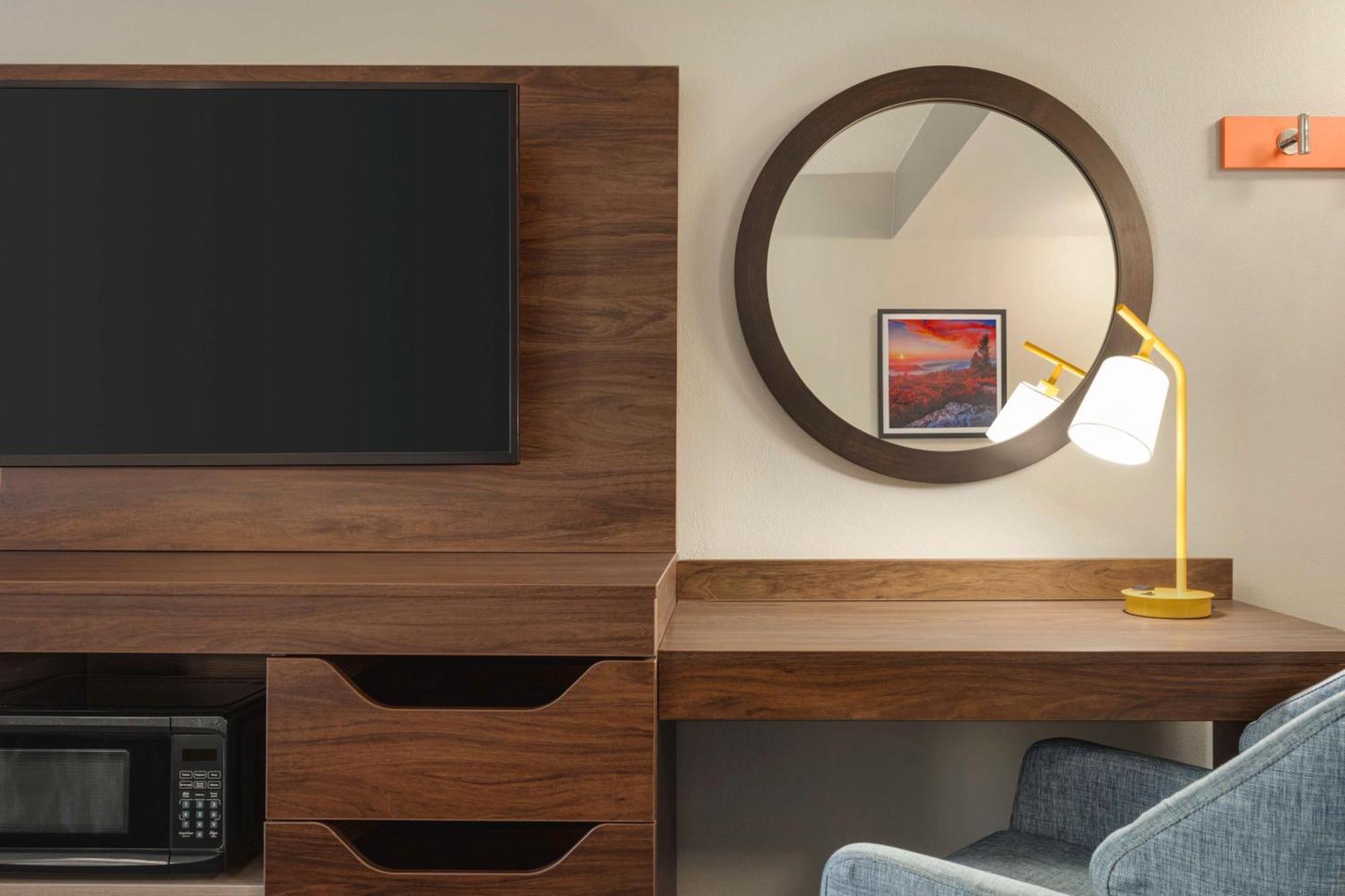 Hampton Inn Waynesboro/Stuarts Draft Fishersville Екстериор снимка