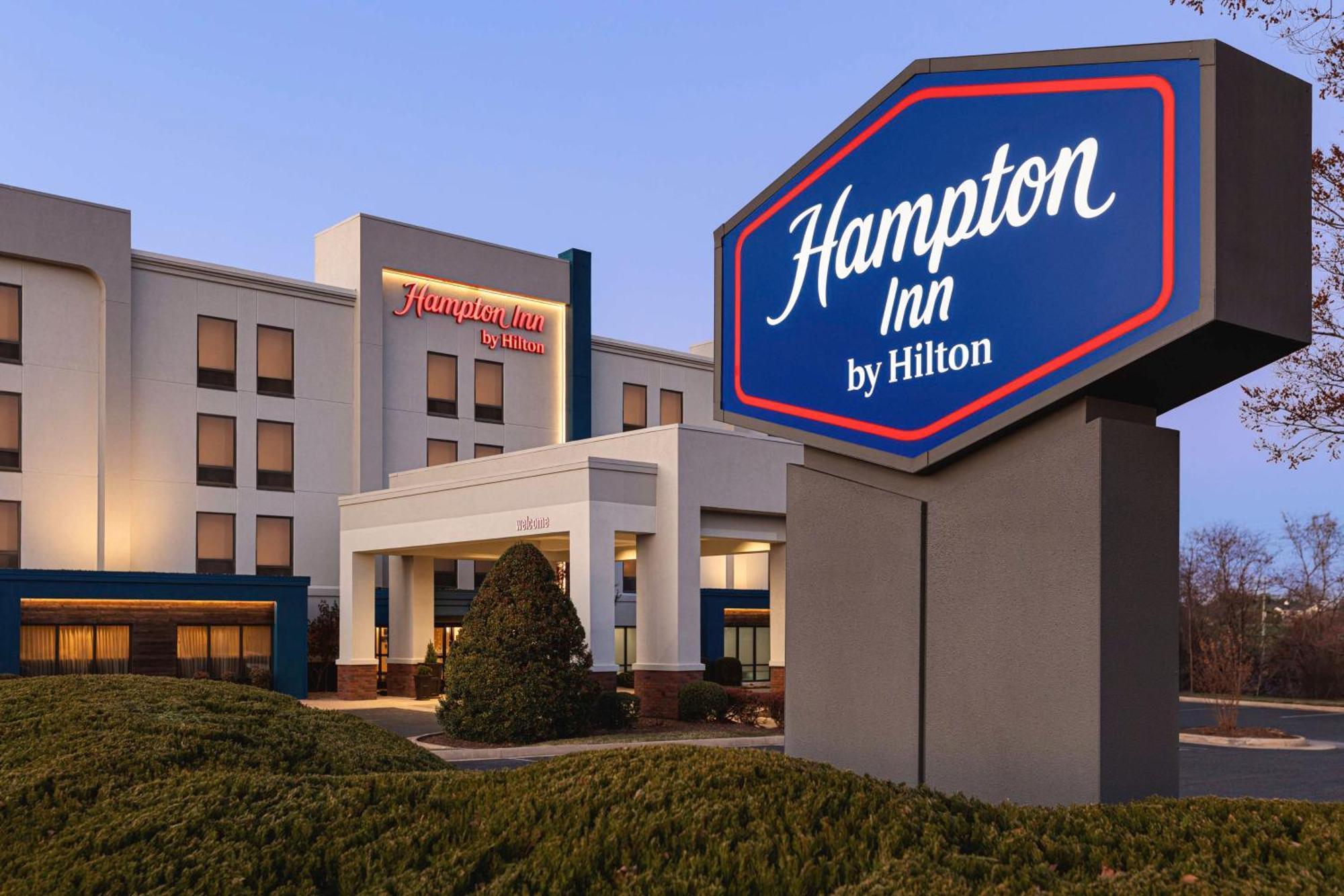 Hampton Inn Waynesboro/Stuarts Draft Fishersville Екстериор снимка