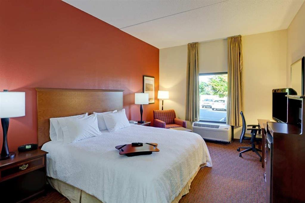 Hampton Inn Waynesboro/Stuarts Draft Fishersville Стая снимка